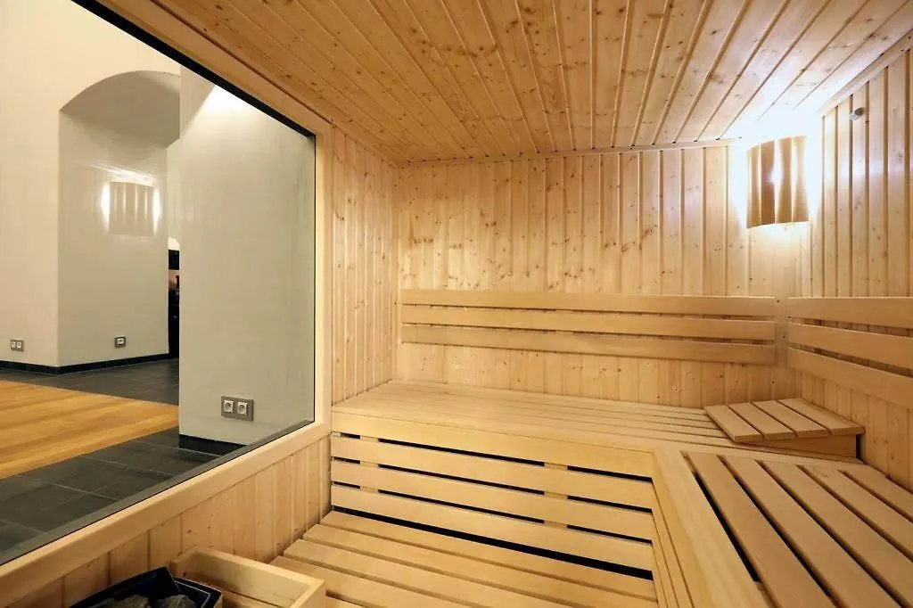 Design Loft 2 Minutes To Wenceslas Square Praag Appartement