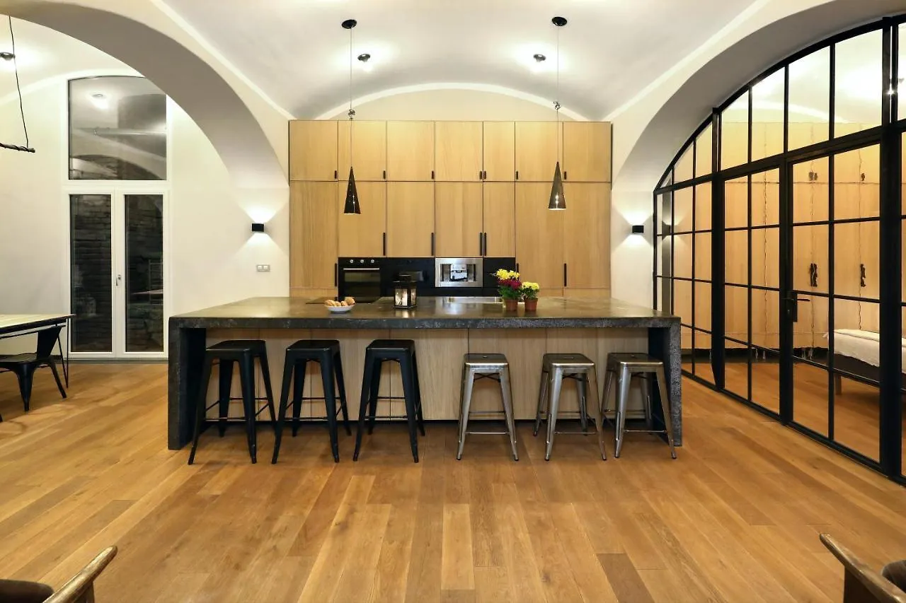 Appartement Design Loft 2 Minutes To Wenceslas Square Praag